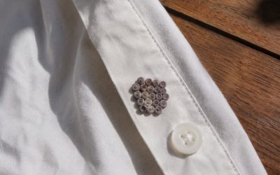 Un descubrimiento impactante en mi cama se convirtió en una llamada de atención sobre los peligros ocultos en el hogar.